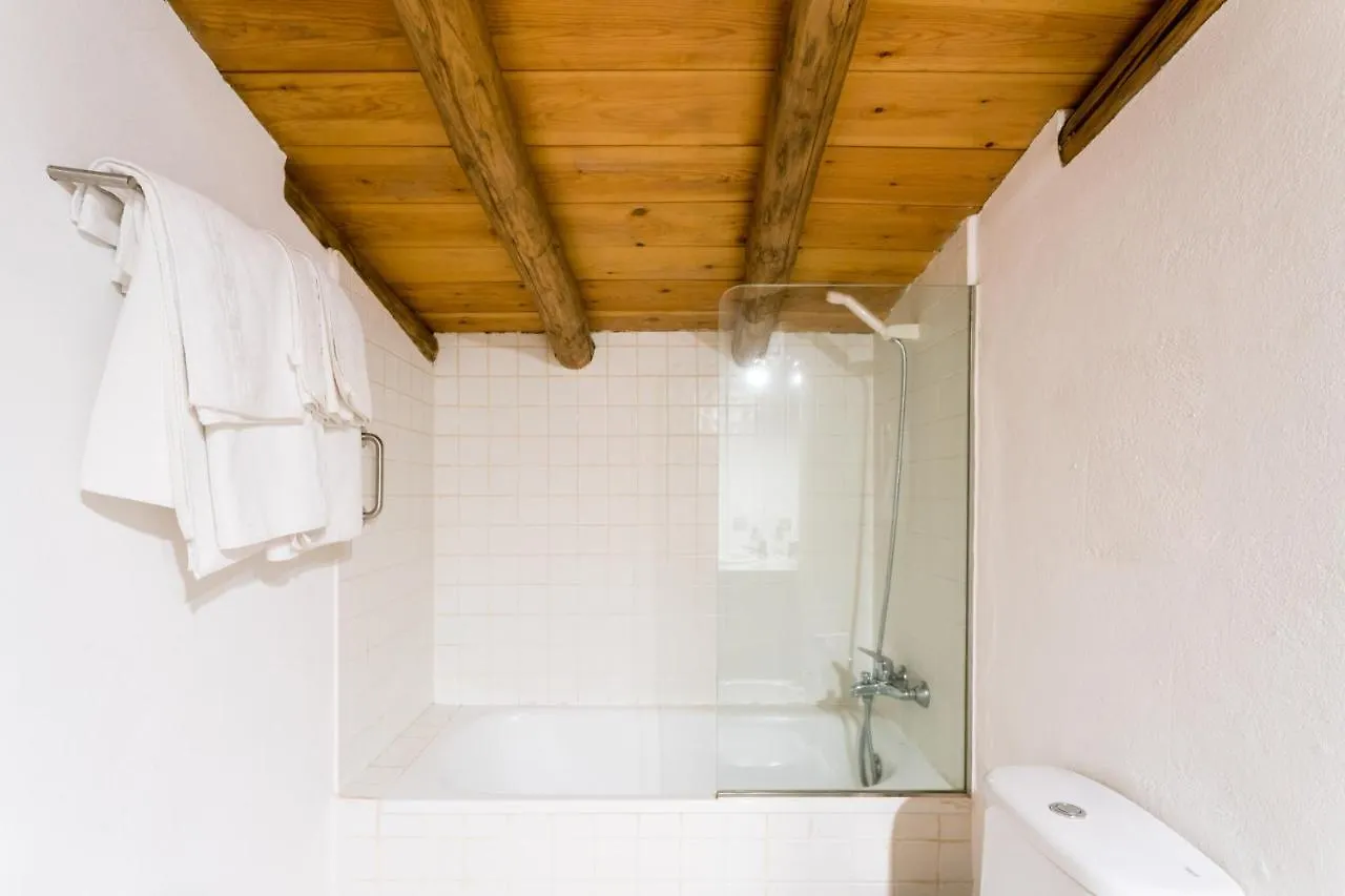 Country house Antigua Panaderia De Valdelarco Guest House