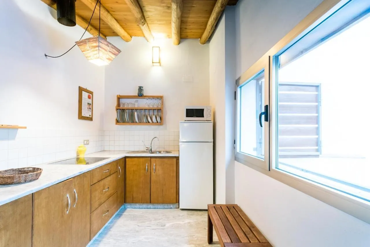 Antigua Panaderia De Valdelarco Guest House Country house