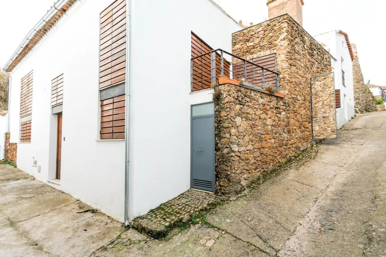 Antigua Panaderia De Valdelarco Guest House Country house
