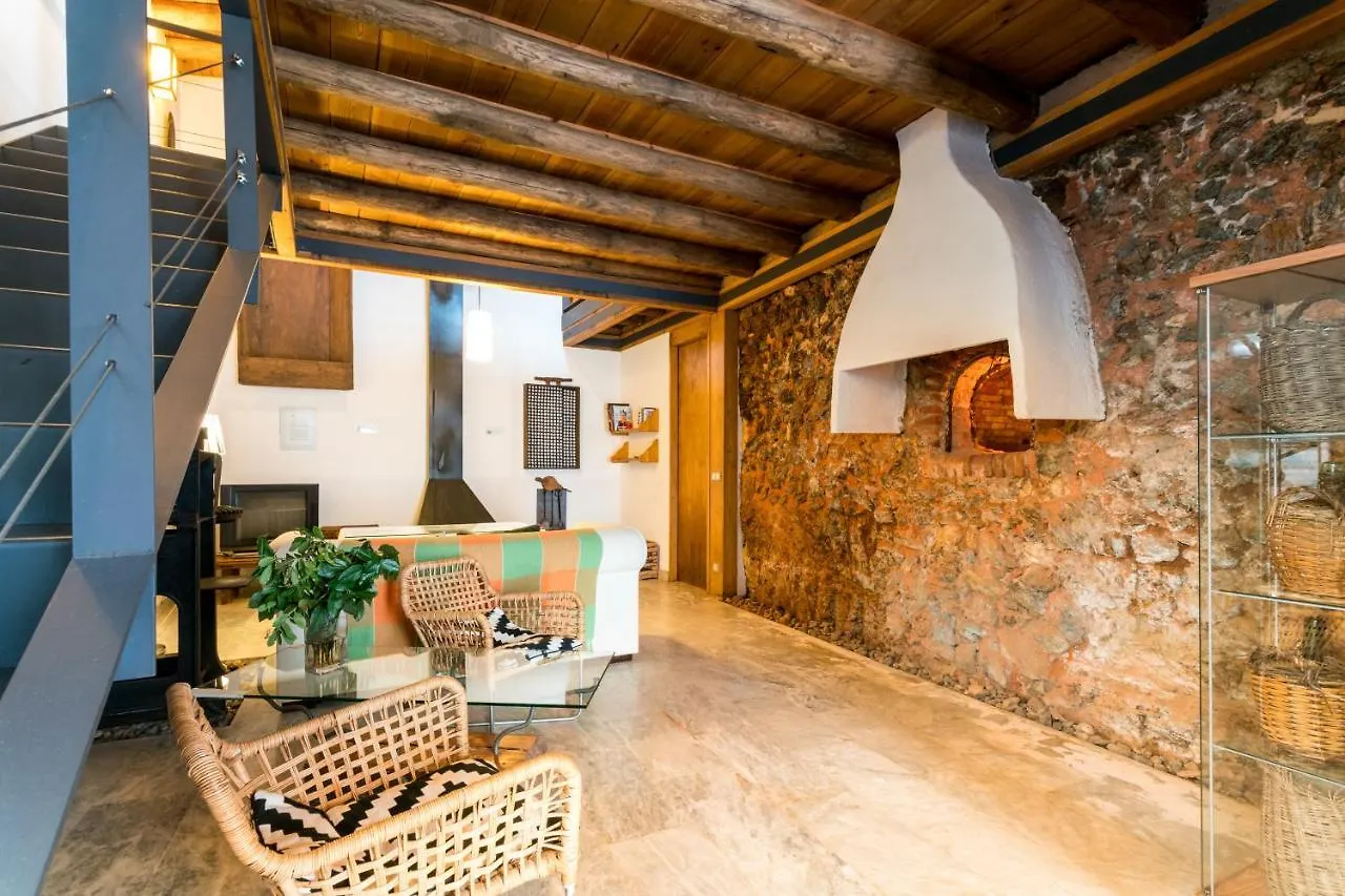 Antigua Panaderia De Valdelarco Guest House Country house