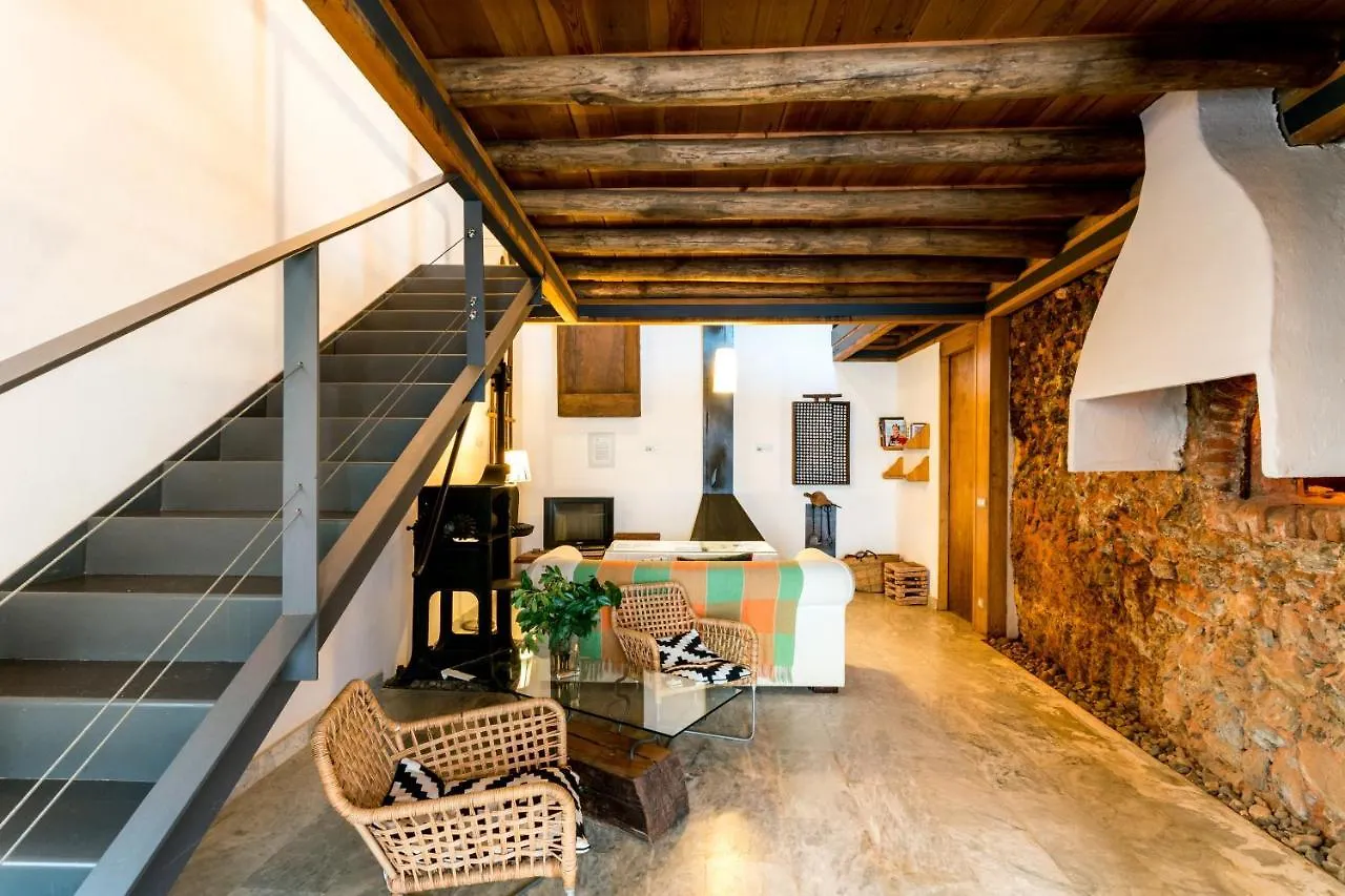Country house Antigua Panaderia De Valdelarco Guest House Spain